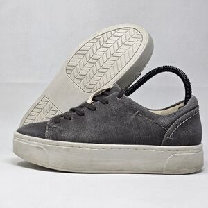 NAKED FEET Helio Women's Size 7 M Lace Up Sneakers Shoes Gray Pre-owned